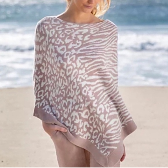 Barefoot Dreams Sweaters - Barefoot Dreams Animal Print Poncho